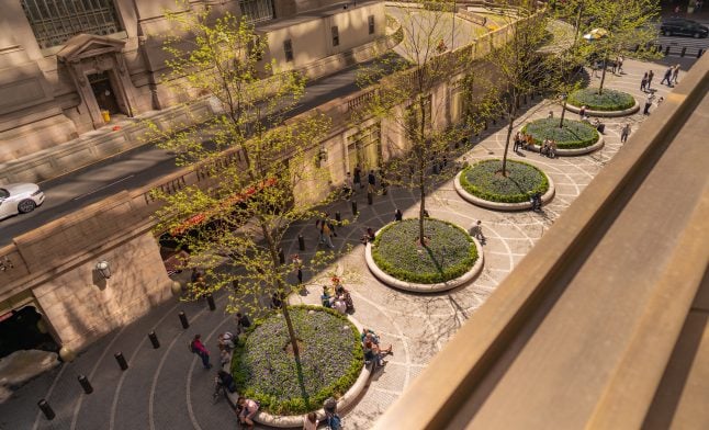 aerial view of commercial landscaping with circular planters and greenery in a Manhattan NYC plaza